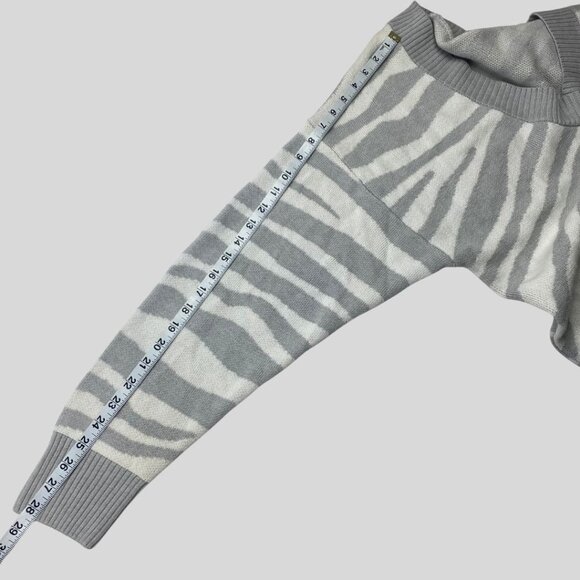 VARLEY Calvert Grey Zebra Print Women’s Sweater Merino Wool Size M NWT - Picture 8 of 8